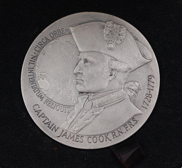 Captain James Cook Silver Medal by IMAGO