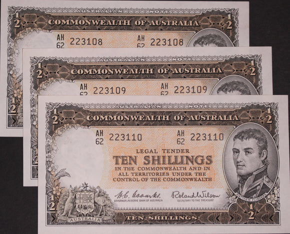 1961 Coombs/Wilson 10 Shilling Consecutive Trio gEF